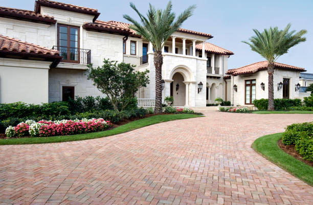 Best Driveway Paving Contractor  in Lake Monticello, VA